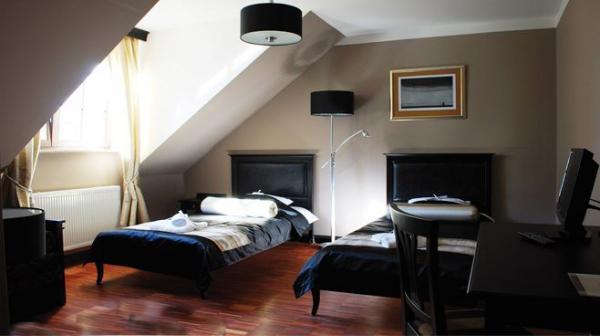 Maranello Villa Отвоцк Экстерьер фото
